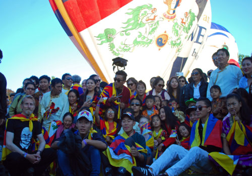 Tibetballon in Barneveld Tibetballon Tashi Gyaltsen voor het eerst in Nederland