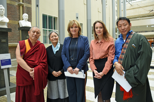 Petitie Tweede Kamer Panchen Lama