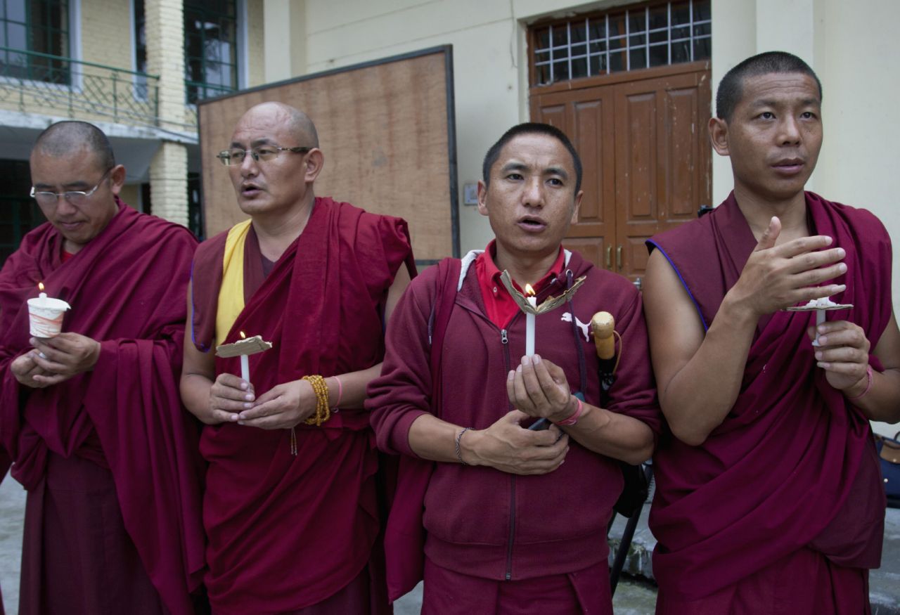 Tenzin Delek Rinpoche: 1 jaar later