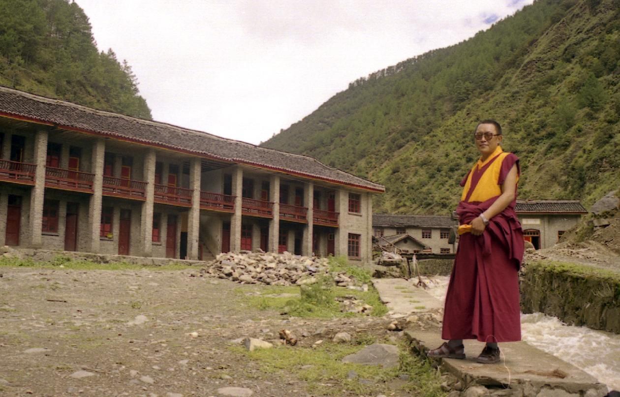 Tenzin Delek Rinpoche: 1 jaar later