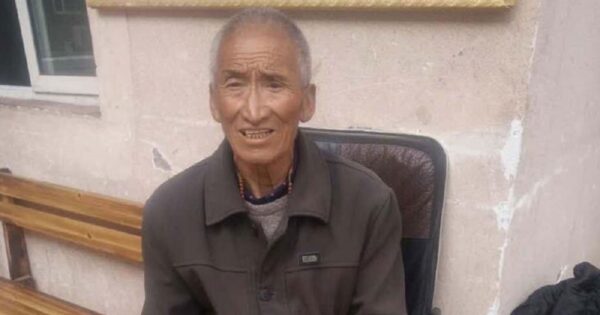 Jampa Dorje,75 jaar oud.