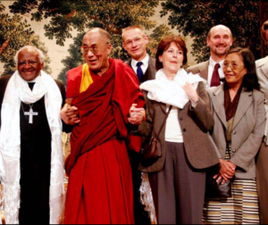Chungdak Koren met Zijne Heiligheid de Dalai Lama