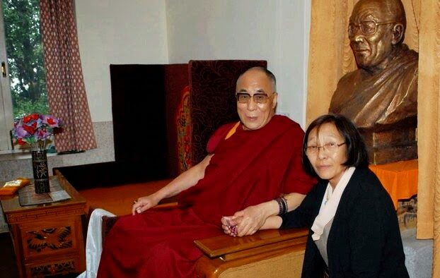 Chungdak Koren met Zijne Heilgheid de Dalai Lama.|Chungdak Koren met Zijne Heiligheid de Dalai Lama