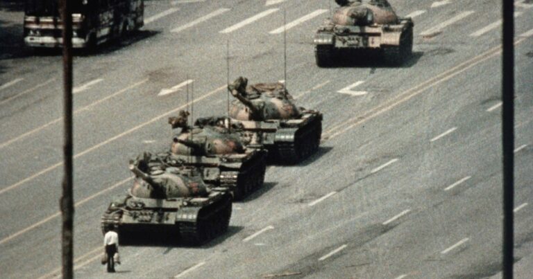 Tiananmen_Square_Tank_1989